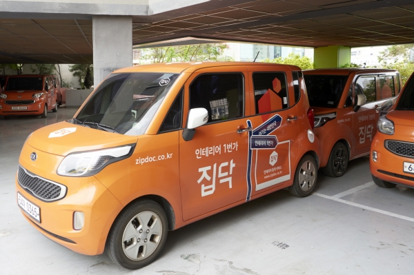 [사진=차병선 기자] 시공 감리 담당자 '집닥맨'의 전용 차량. 전국에서 약 100여명의 집닥맨들이 활동하고 있다.