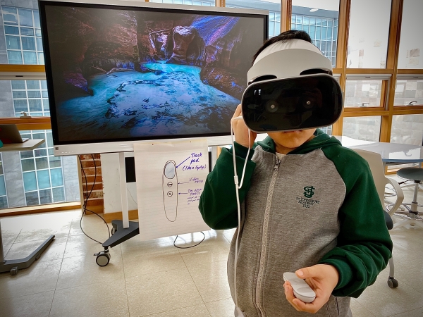 SJA 제주 초등부 학생들의 VR 수업 현장.