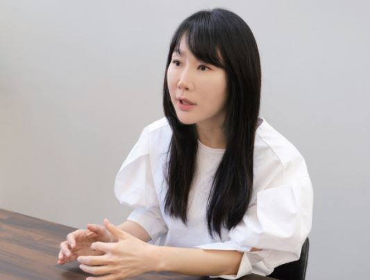무료 슬롯 사이트 강점에 대해 설명하는 정 대표 [사진=무료 슬롯 사이트]