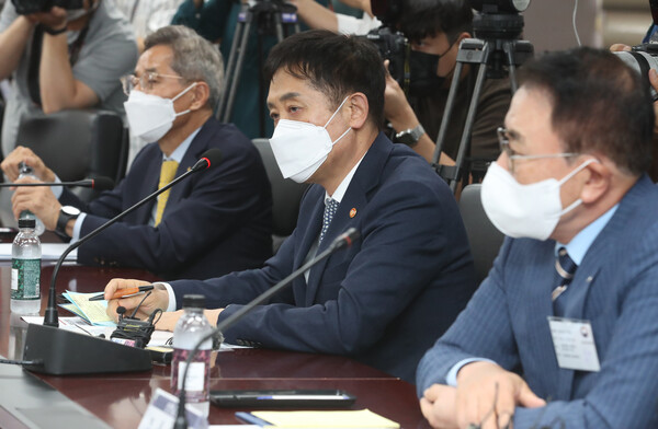 김주현 무료 슬롯사이트위원장. [사진=뉴시스]