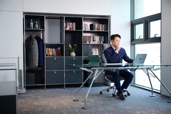 이번 인터뷰를 기획하면서 오우석 대표를 세 차례 만났다. 매번 다른 주제로 인터뷰를 시작했지만, 종착점은 슬롯 사이트 기회에 대한 고민이었다. [사진=김대욱]