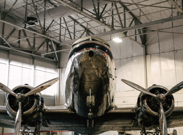 미국 항공기 제조사 더글라스의 DC-3. 델타항공에서는 1941년부터 1958년까지 운용했다.