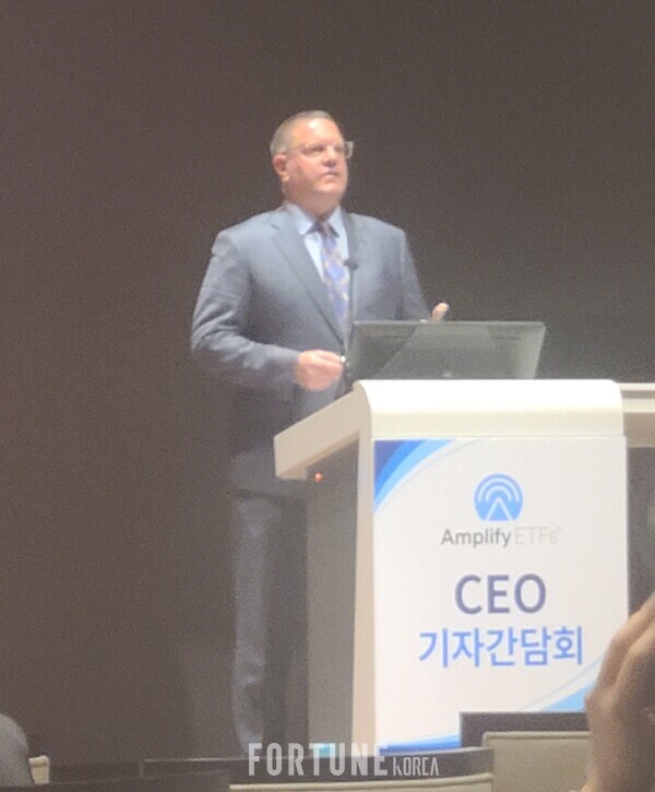 크리스티안 마군 앰플리파이 최고경영자. [사진=바카라사이트]