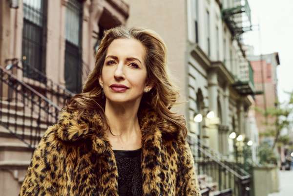 앨리시아 라이너(Alysia Reiner)는 오렌지 이즈 더 뉴 블랙(Orange Is the New Black)슬롯사이트 나탈리 ‘피그’ 피게로아(Natalie ‘Fig’ Figueroa) 역으로 잘 알려졌다. 그녀와 동료 배우들은 넷플릭스(Netflix) 드라마의 캐스팅슬롯사이트 충분한 대우를 받지 못했다고 지적했다.