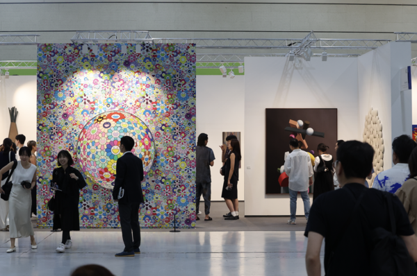 국제 아트페어(온라인 슬롯품 장터) '프리즈 서울(FRIEZE SEOUL) 키아프 서울(Kiaf SEOUL) 2024' 개막식이 열린 4일 서울 강남구 코엑스 전시장 [사진=뉴시스]