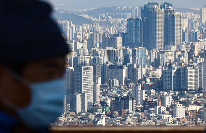 수도권 집값이 8개월 만에 하락 전환카지노 칩.[사진=뉴시스]