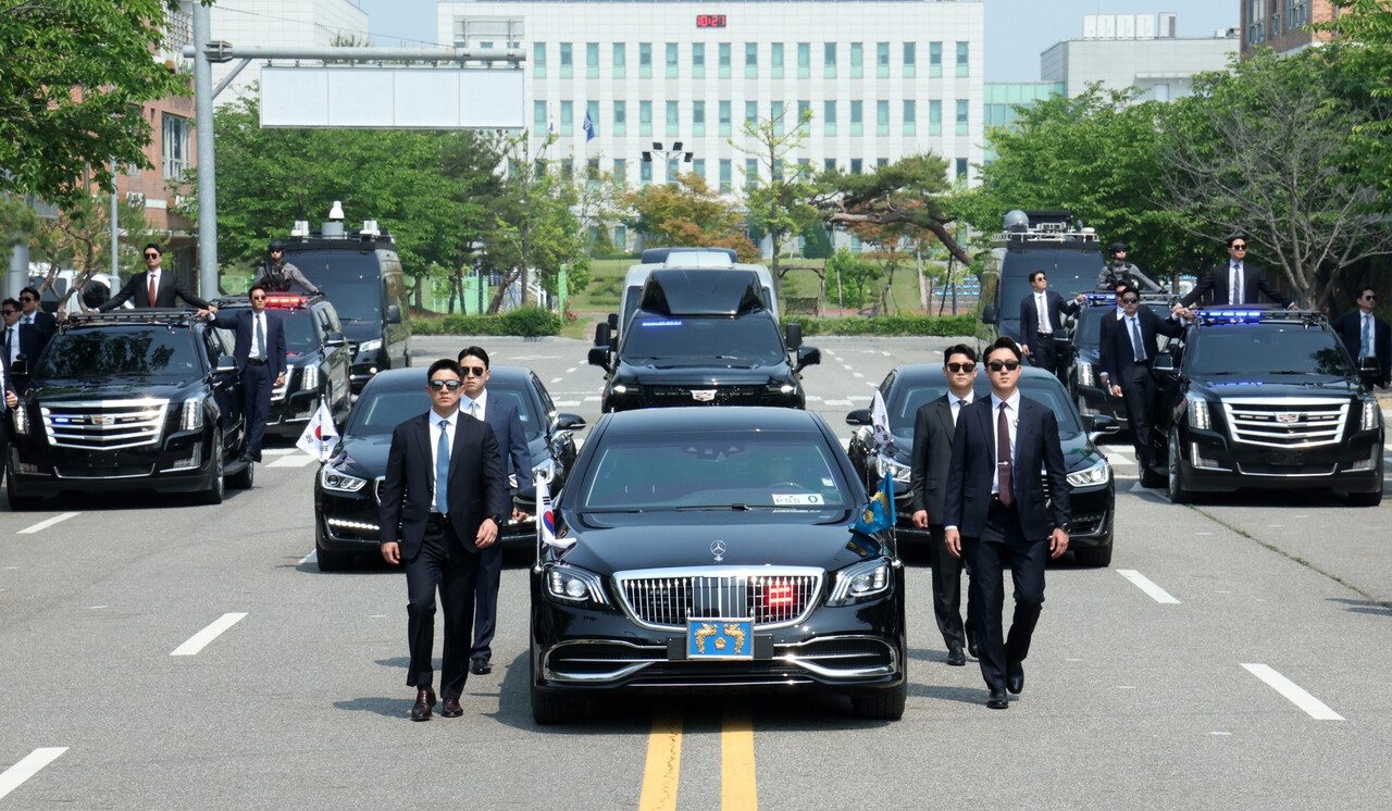 지난달 27일 슬롯 사이트경호처 경호관들이 서울 강서구 경호안전교육원에서 제21대 슬롯 사이트 취임식을 앞두고 차량 퍼레이드 훈련을 하고 있다. [사진=뉴시스]