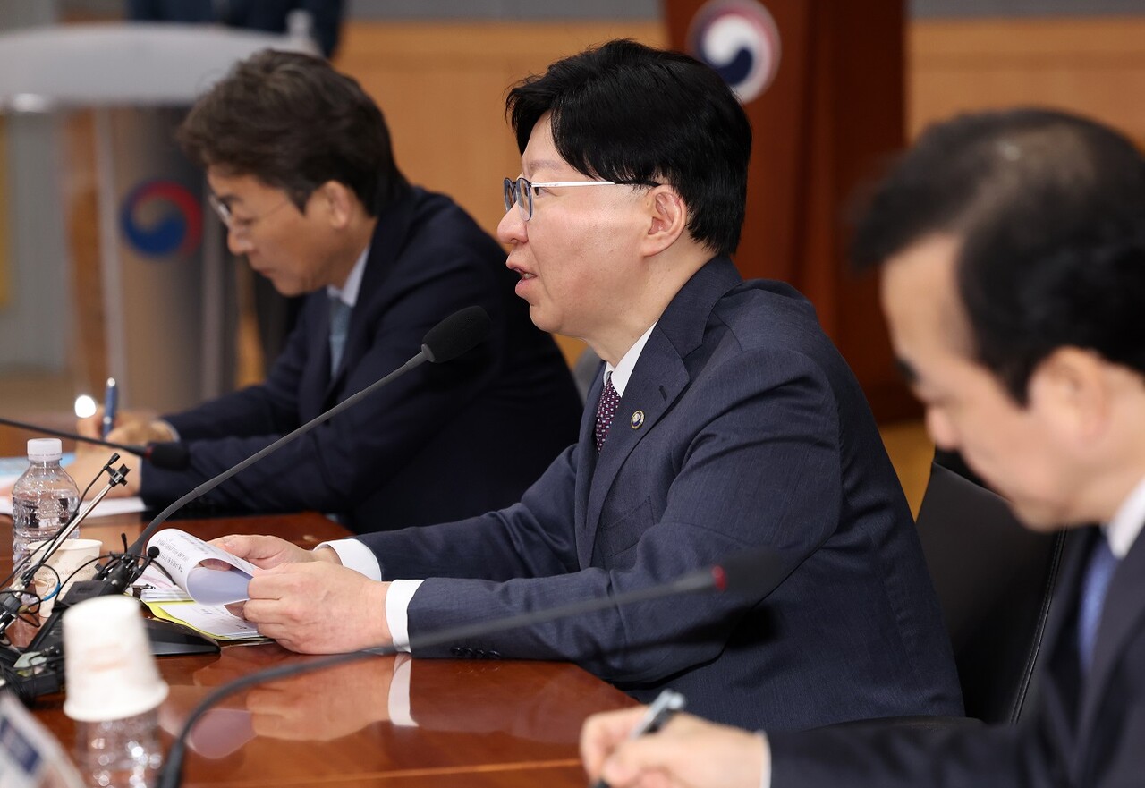 김소영 전 금융위원회 부위원장이 지난 3월 11일 서울 종로구 정부서울청사 별관에서 열린 모바일 바카라개혁회의에서 발언하고 있다. 이날 회의에서는 IFRS17 제도 관련 부채평가 할인율과 공시 기준 개선 등에 대한 논의가 오갔다. [사진=뉴시스]