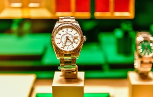 관세 폭탄도 못 말리는 Z세대 '손목 위 전쟁' - 뉴스 썸네일 이미지