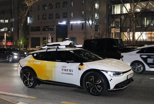 독점으로 돈 번 카카오모빌리티, 자율주행은 '가시밭길' - 뉴스 썸네일 이미지